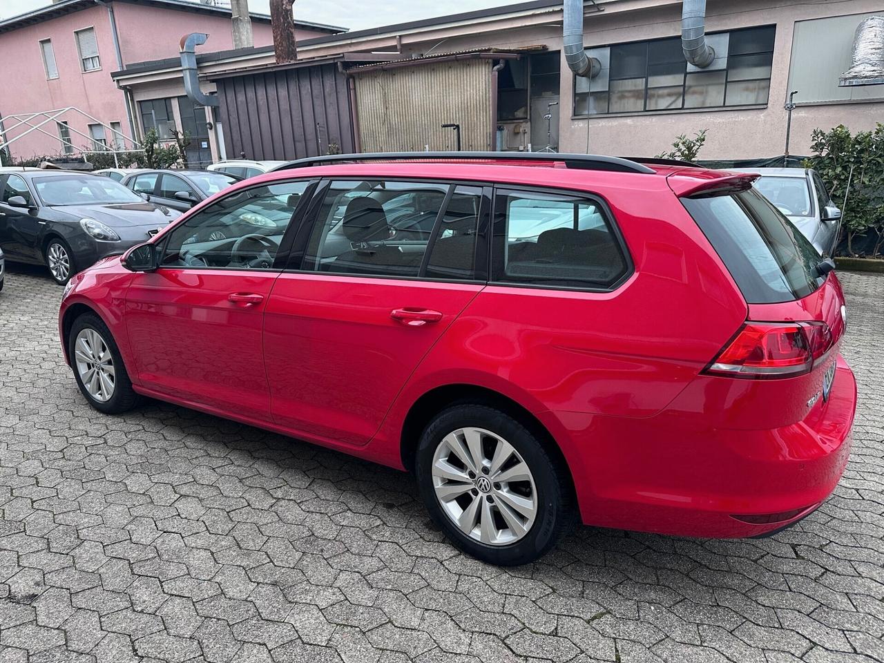 Volkswagen Golf Variant Business 1.6 TDI 110 CV Comfortline BMT*EURO6*CERCHI