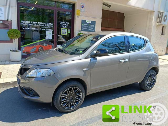 LANCIA Ypsilon 0.9 TwinAir 85 CV 5 porte Metano Ecochic