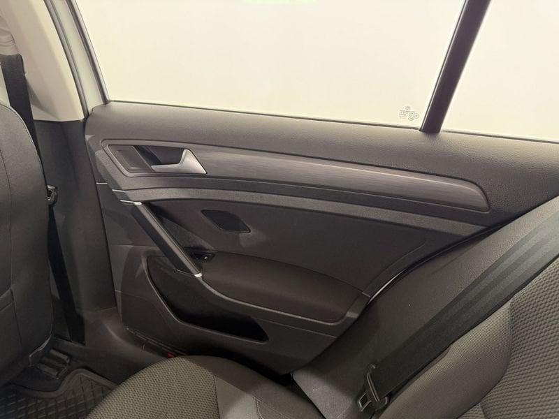 Volkswagen Golf 1.6 TDI Business BMT