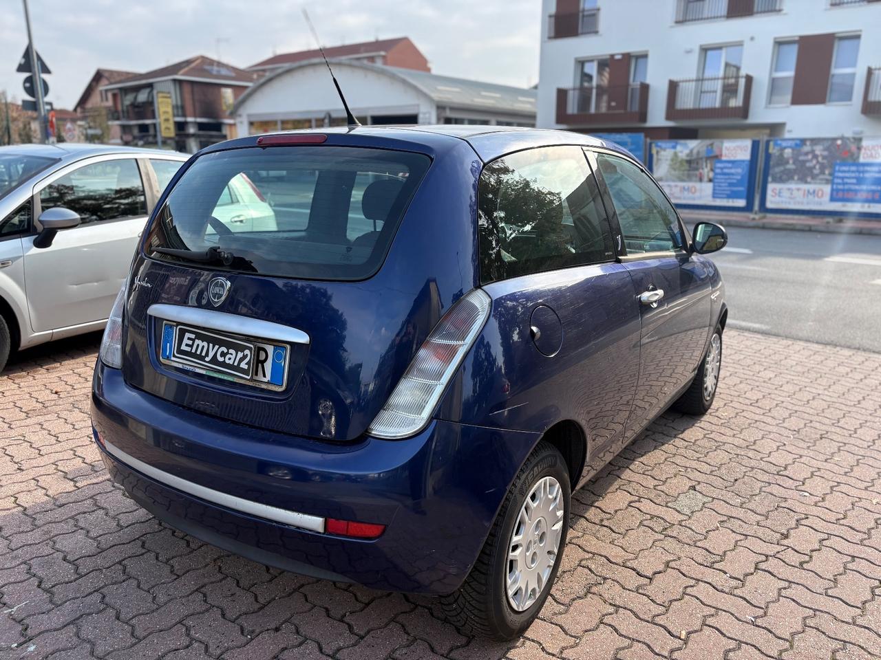 Lancia Ypsilon 1.2 69 CV New Oro