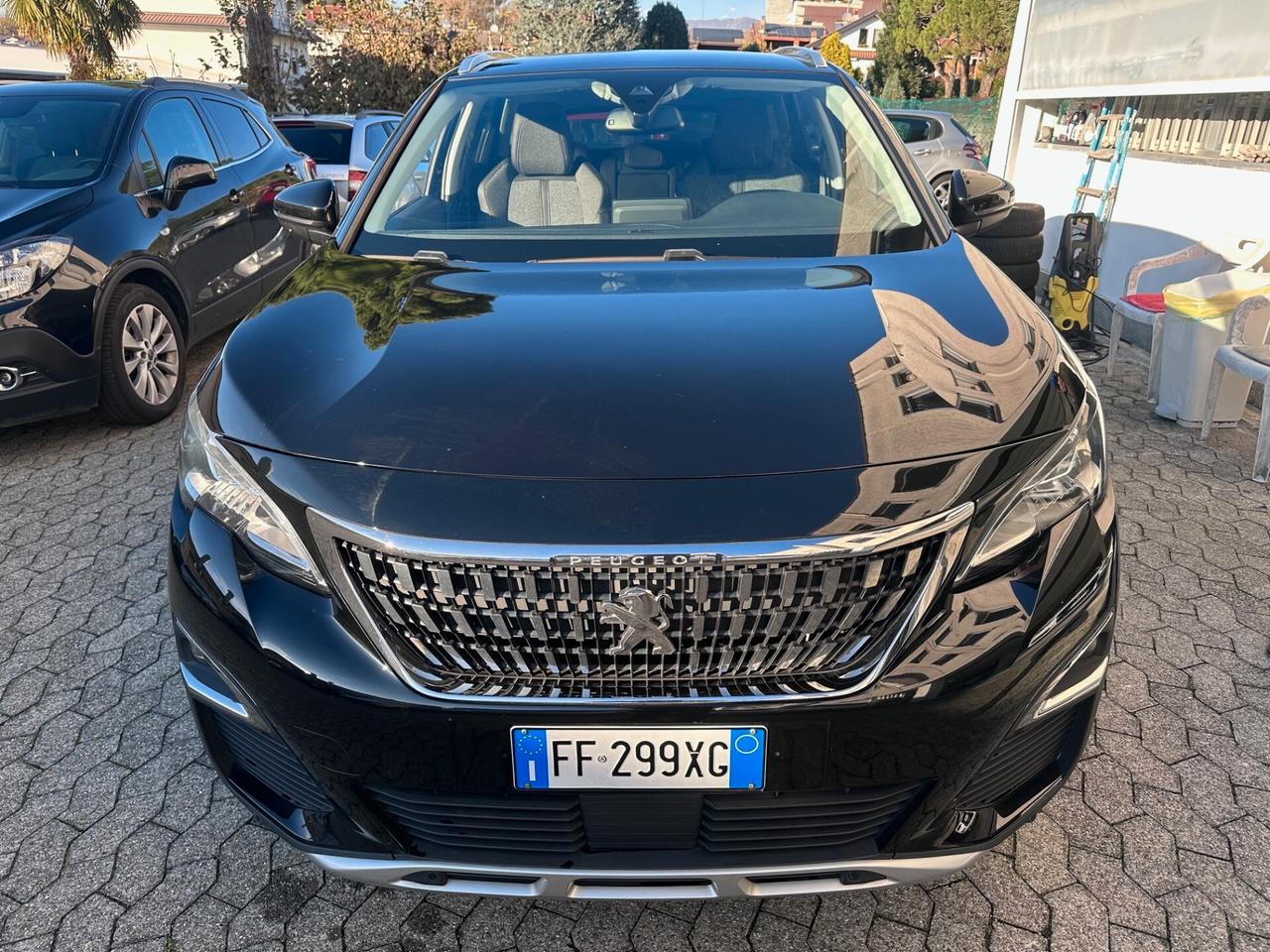 Peugeot 3008 BlueHDi 120 EAT6 S&S Allure