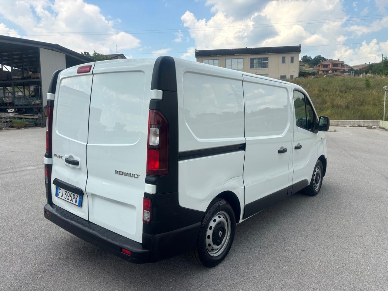 Renault trafic
