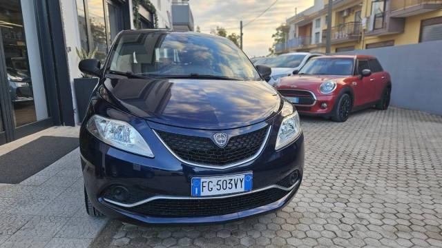 Lancia Ypsilon 1.2 Silver ecochic Gpl 69cv