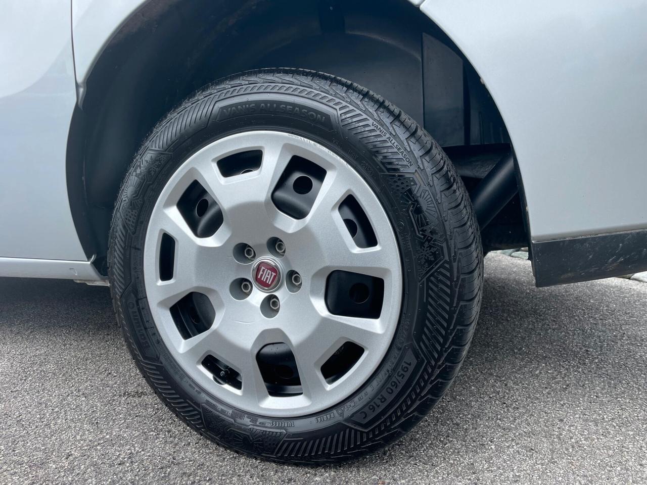 Fiat Doblò 1.6 MJT 105CV Easy 7 POSTI