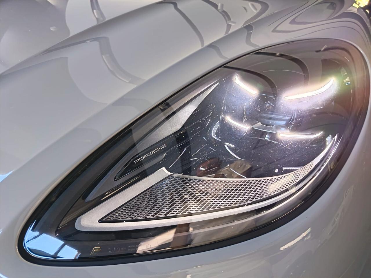 Porsche Macan 2.0