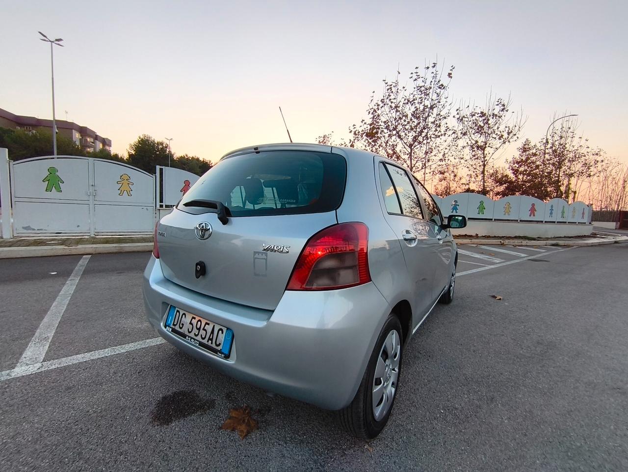 Toyota Yaris 1.3 5 porte