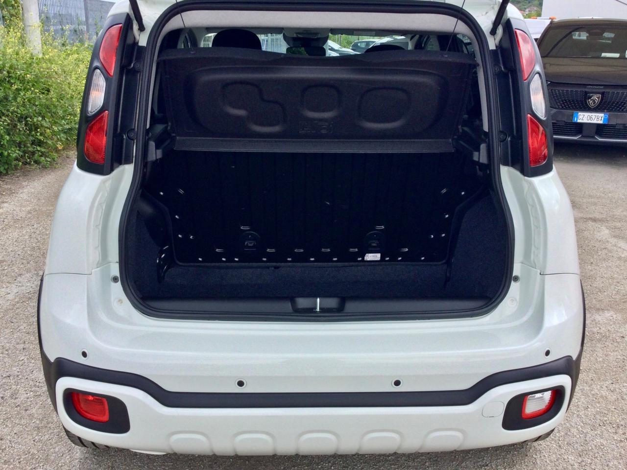 Fiat Pandina Cross 1.0 FireFly 70Cv Hybrid