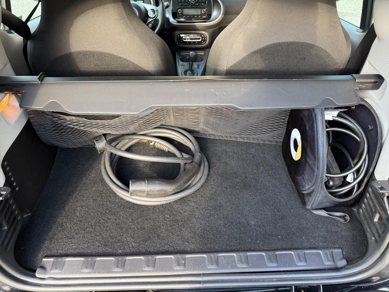 SMART EQ FORTWO COUPE PASSION 19.000 KM PERFETTA