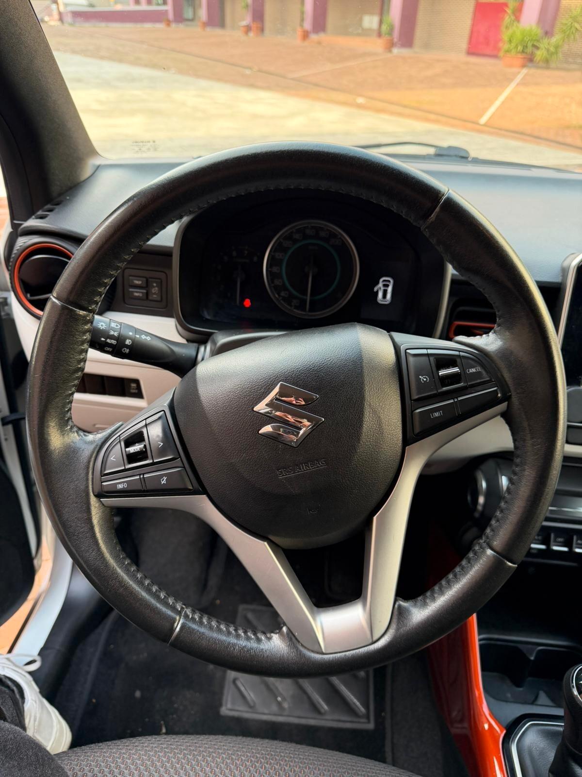 Suzuki Ignis 1.2 Dualjet Top