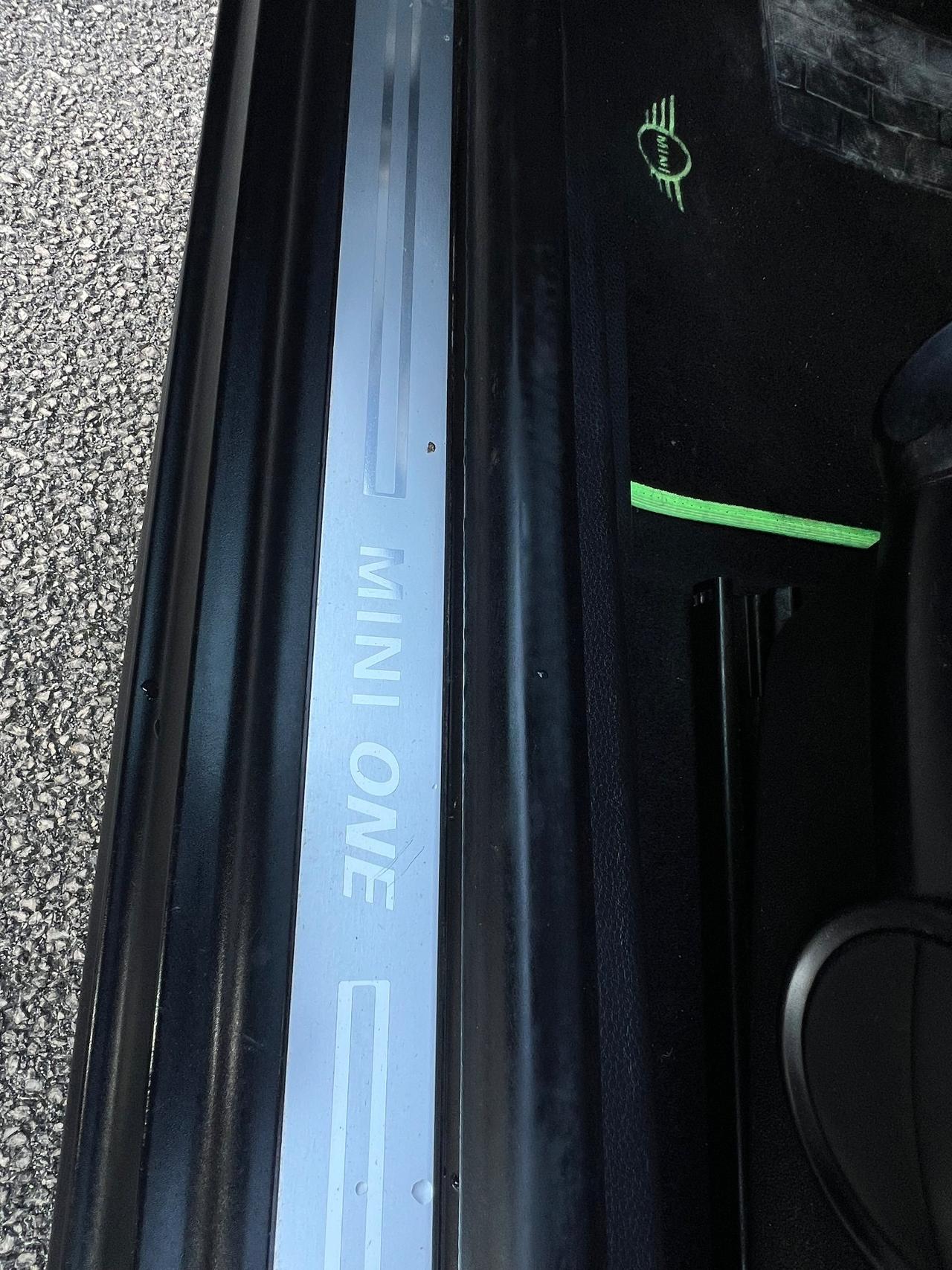 Mini 1.4 16V One neopatentati