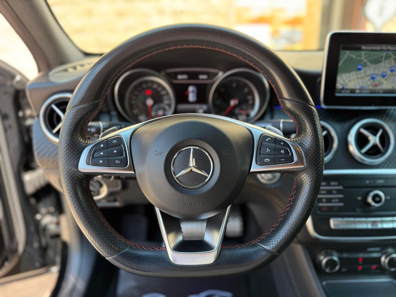 Mercedes-benz A 180 d Automatic Premium-AMG 116 CV