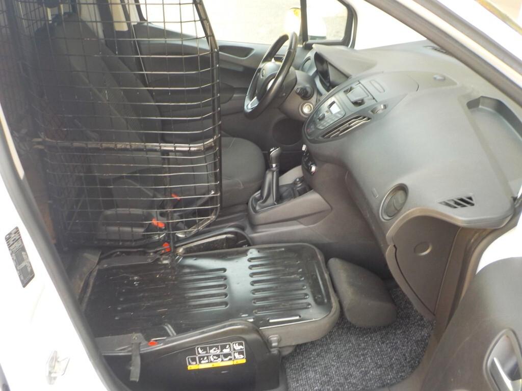 Ford Transit Courier 1.5 TDCi 75CV Van Trend - Autocarro 2 posti