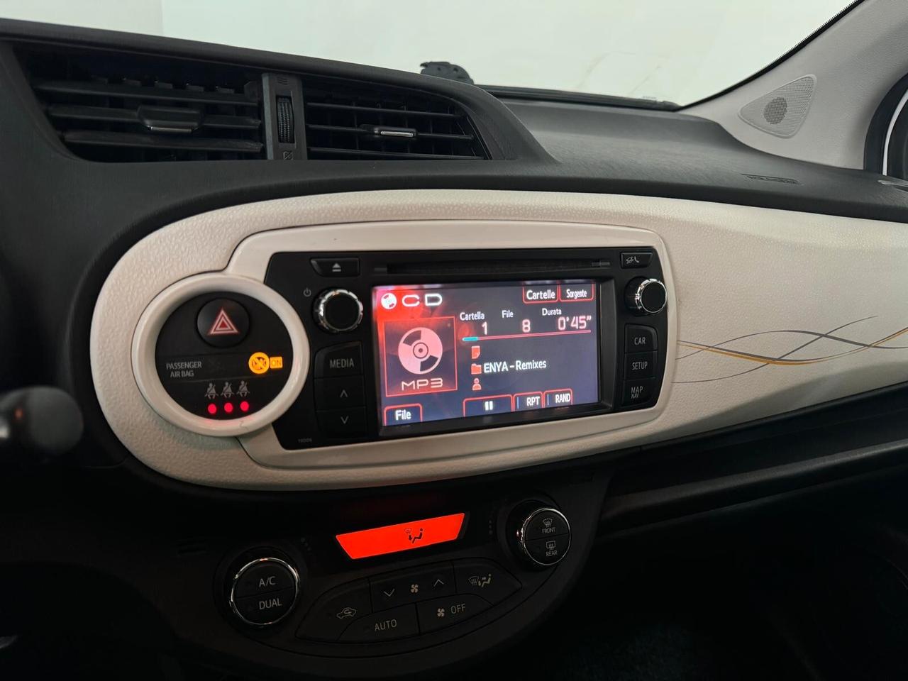 Toyota Yaris 1.4 D-4D 5 porte*** NEOPATENTATI***