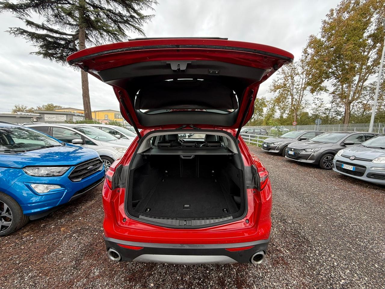 Alfa Romeo Stelvio 2.2 Turbodiesel 180 CV AT8 RWD Business