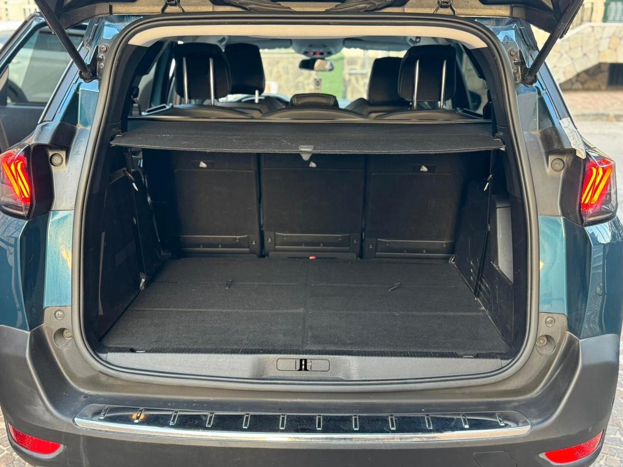 Peugeot 5008 BlueHDi 130 S&S EAT8 GT 7 POSTI