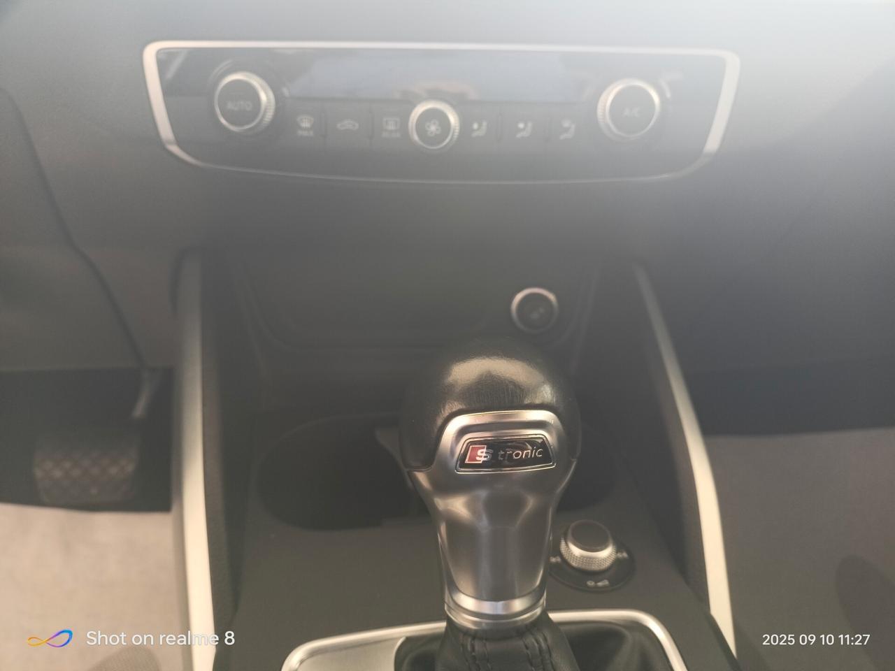 Audi Q2 30 TDI S tronic Business