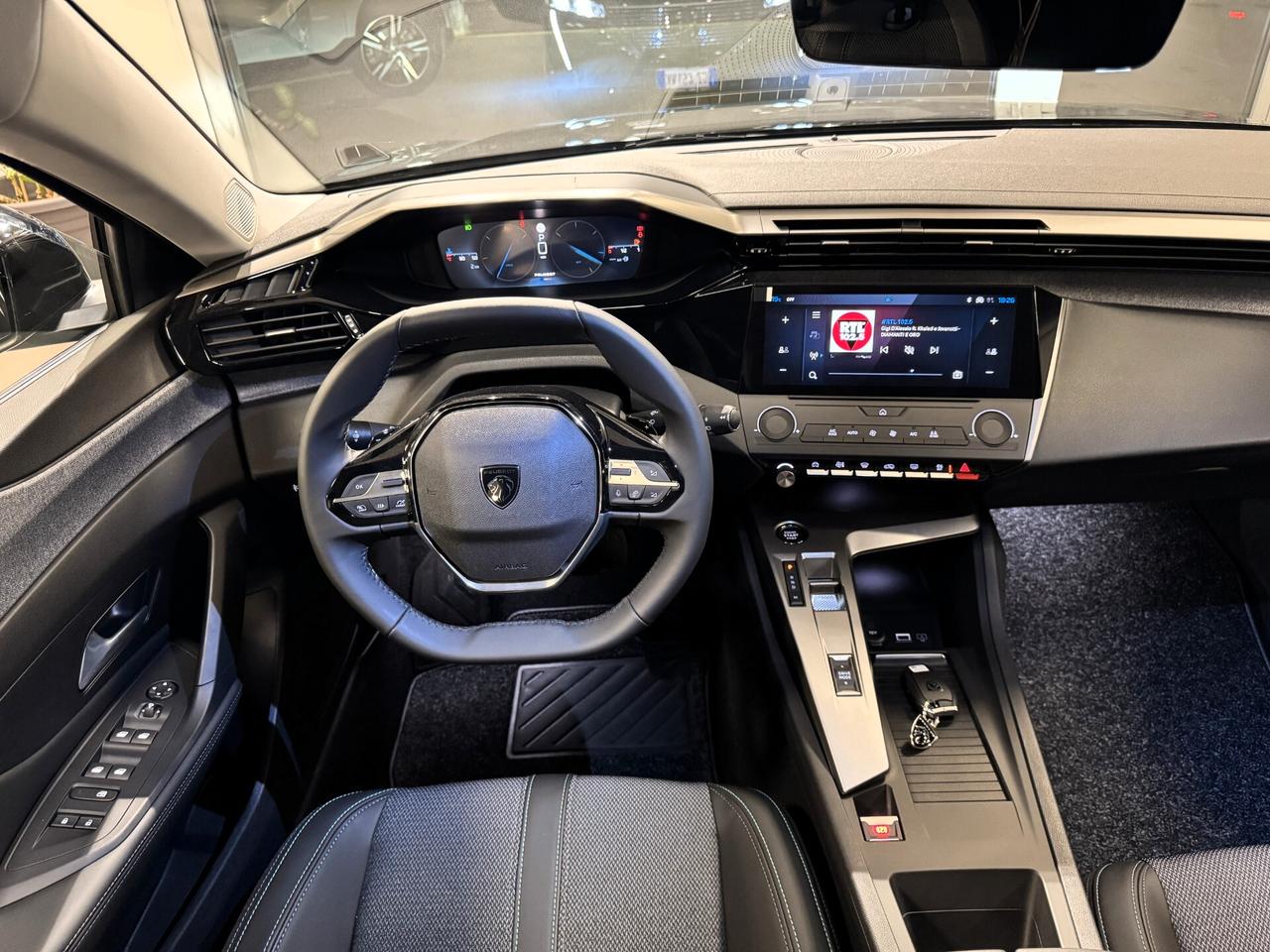 Peugeot 308 BlueHDi 130 S&S EAT8 Allure KM ZERO