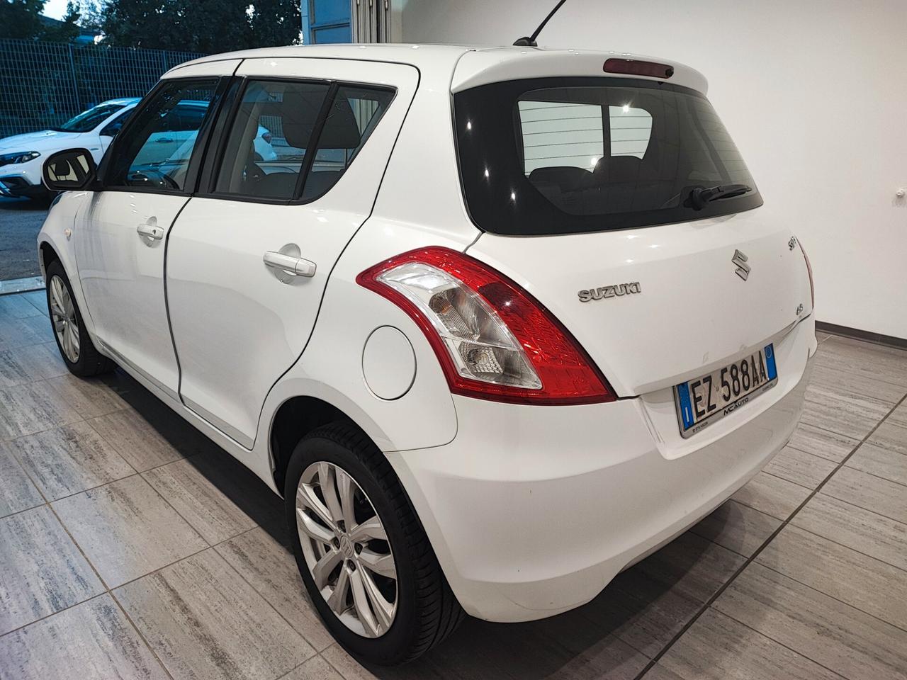 Suzuki Swift 1.2 VVT 4WD 5 porte B-Cool Bi-Color