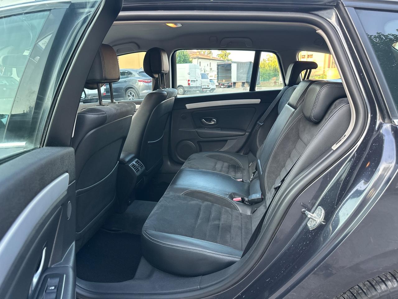 Renault Laguna 2.0 dCi SporTour soli 130mila km