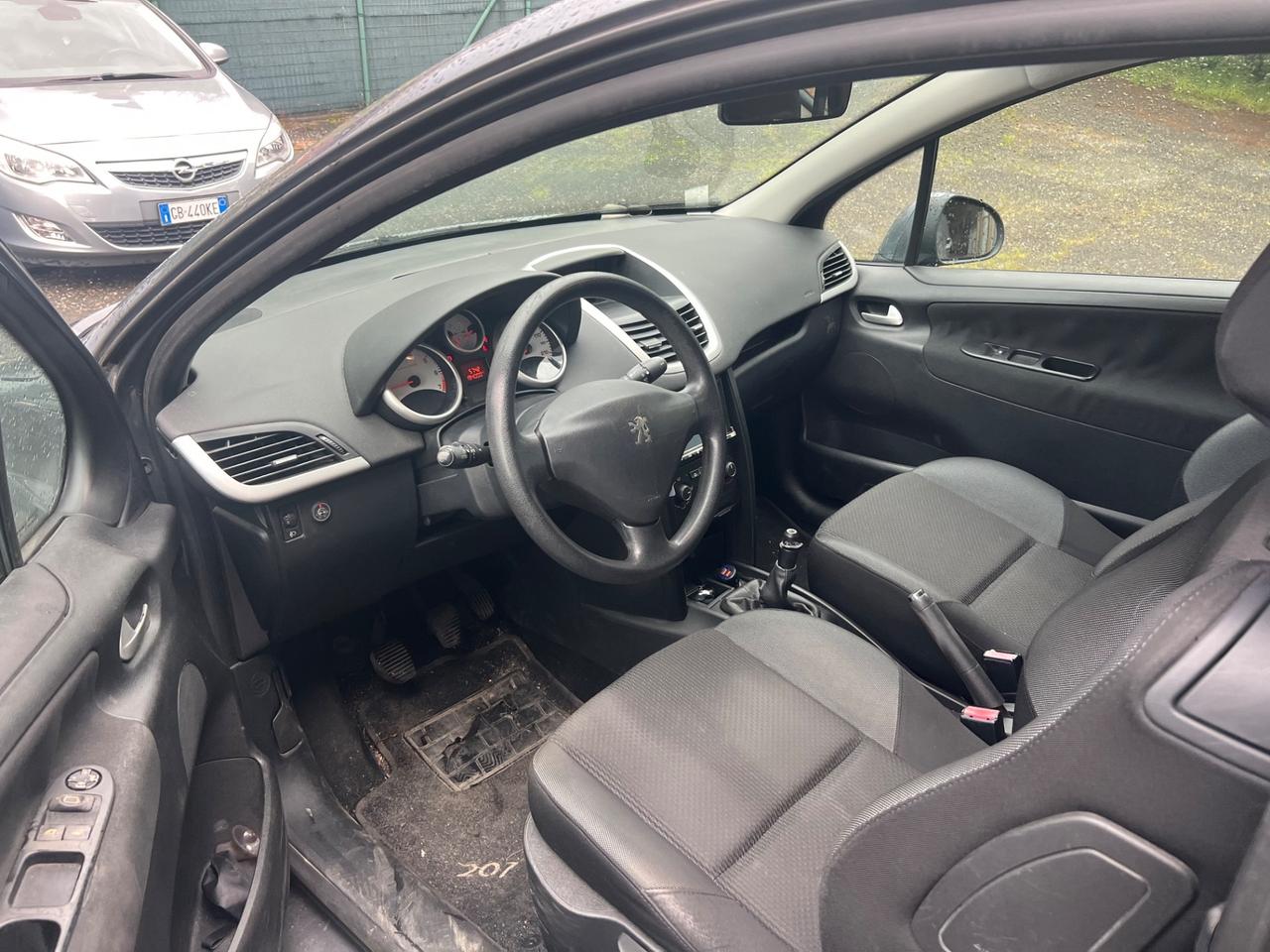 Peugeot 207 1.4 8V 75CV 3p. X Line GPL