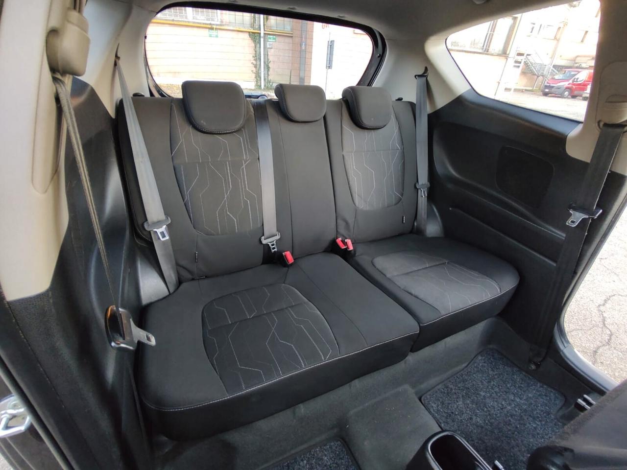 Kia Picanto 1.0 12V 3 porte Urban, FRIZIONE NUOVA, VEICOLO EURO 5, OK NEOPATENTATI, GARANZIA L.12 MESI