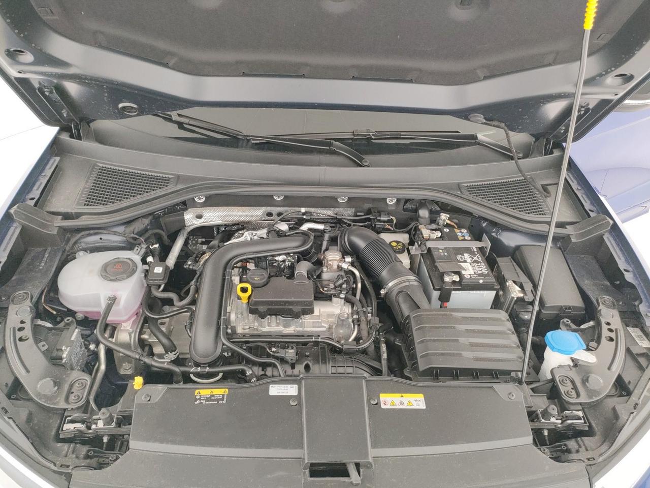 Volkswagen T-Roc 1.0 tsi r-line plus 115cv