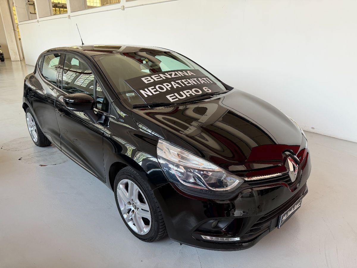 RENAULT - Clio - TCe 12V 75 CV 5 porte Duel