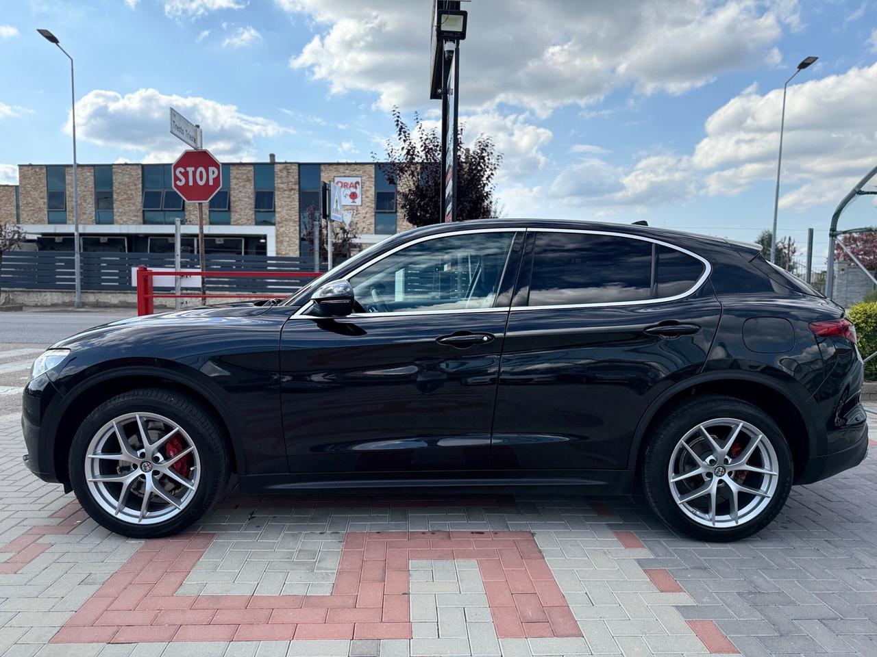 Alfa Romeo Stelvio 2.2 Turbodiesel 210 CV AT8 Q4 Executive