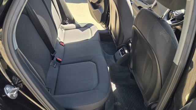 AUDI A3 SPB 30 g-tron S tronic Business PERMUTE TETTO