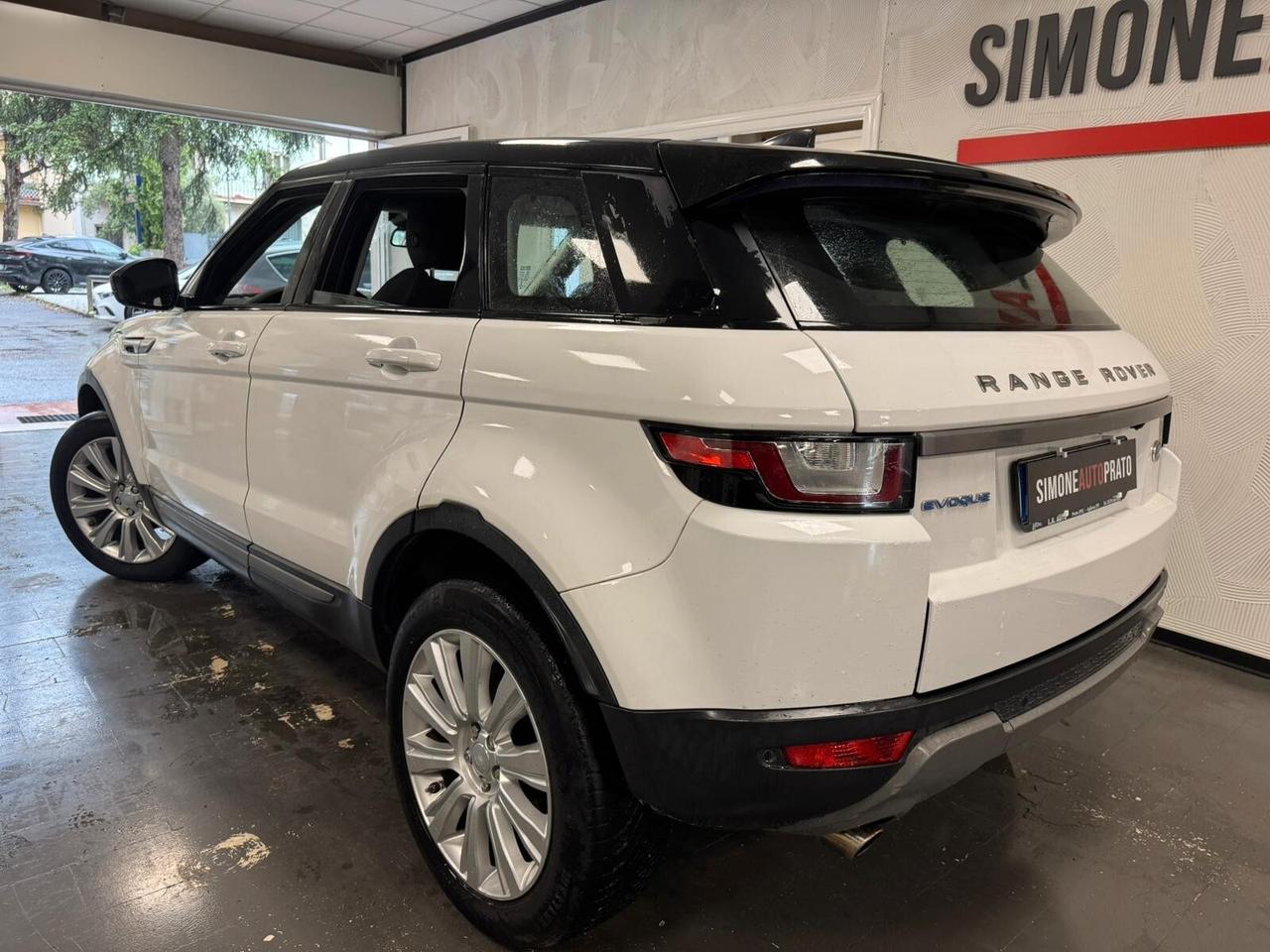 Land Rover Range Evoque 2.0 TD4 150 CV 5p. PRESTIGE