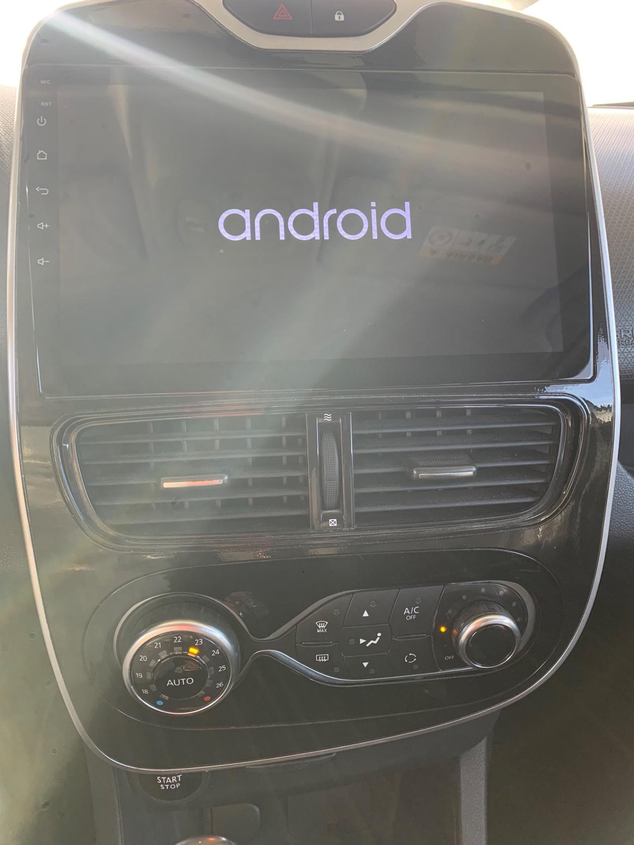 Renault Clio dCi 8V 75 CV Start&Stop 5 porte Energy Intens