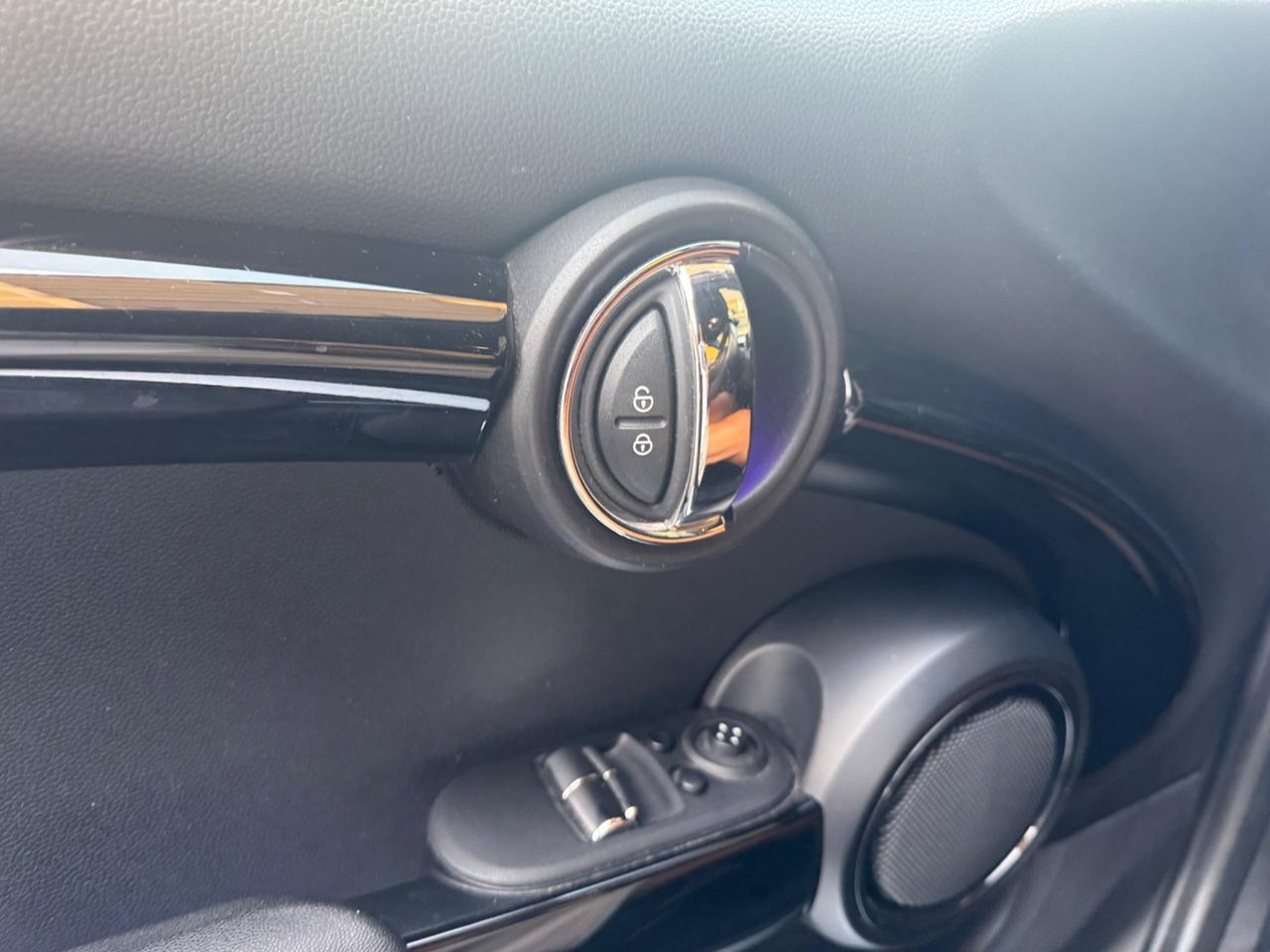Mini 1.5 Cooper D 116cv One D 3P