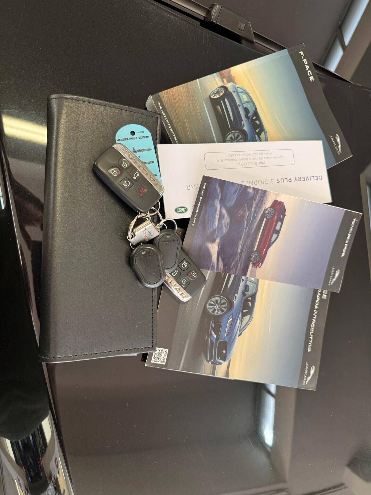 Jaguar F-Pace 2.0 D 180 CV aut. Portfolio - UNICO PROPRIETARIO