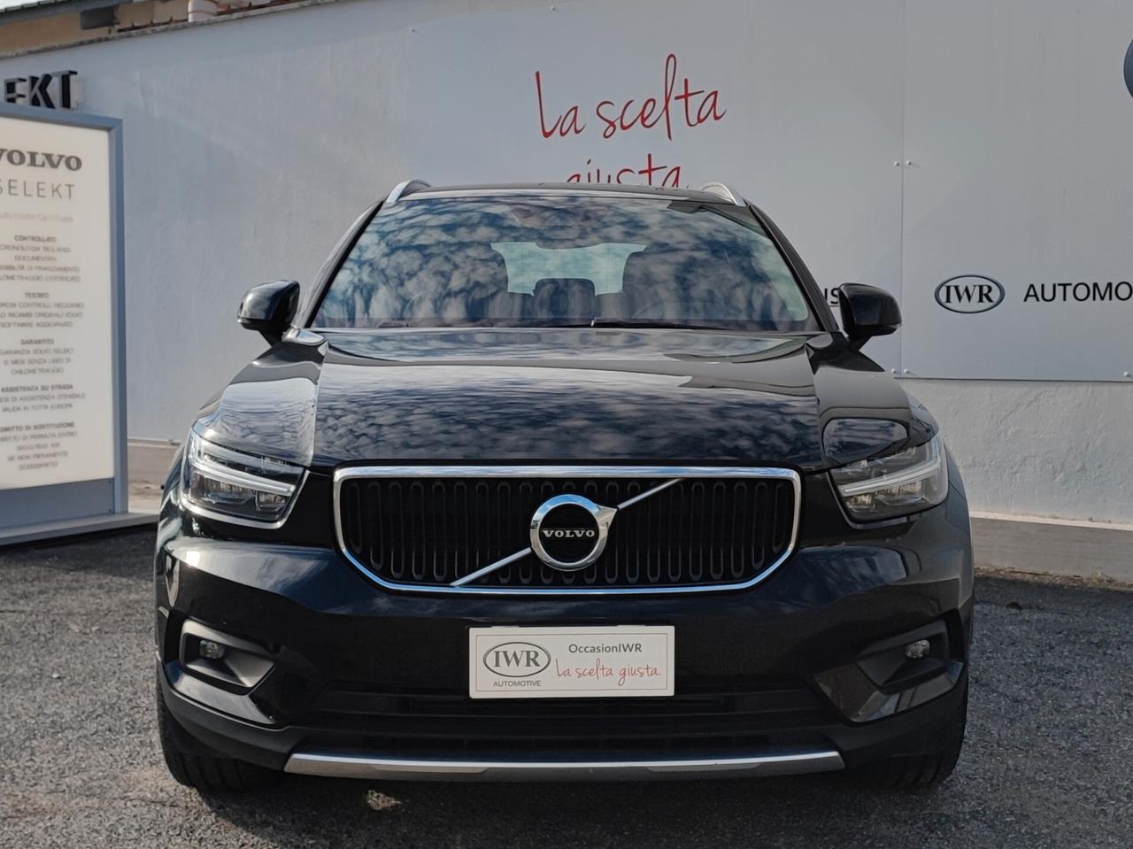 Volvo XC40 T3 Momentum