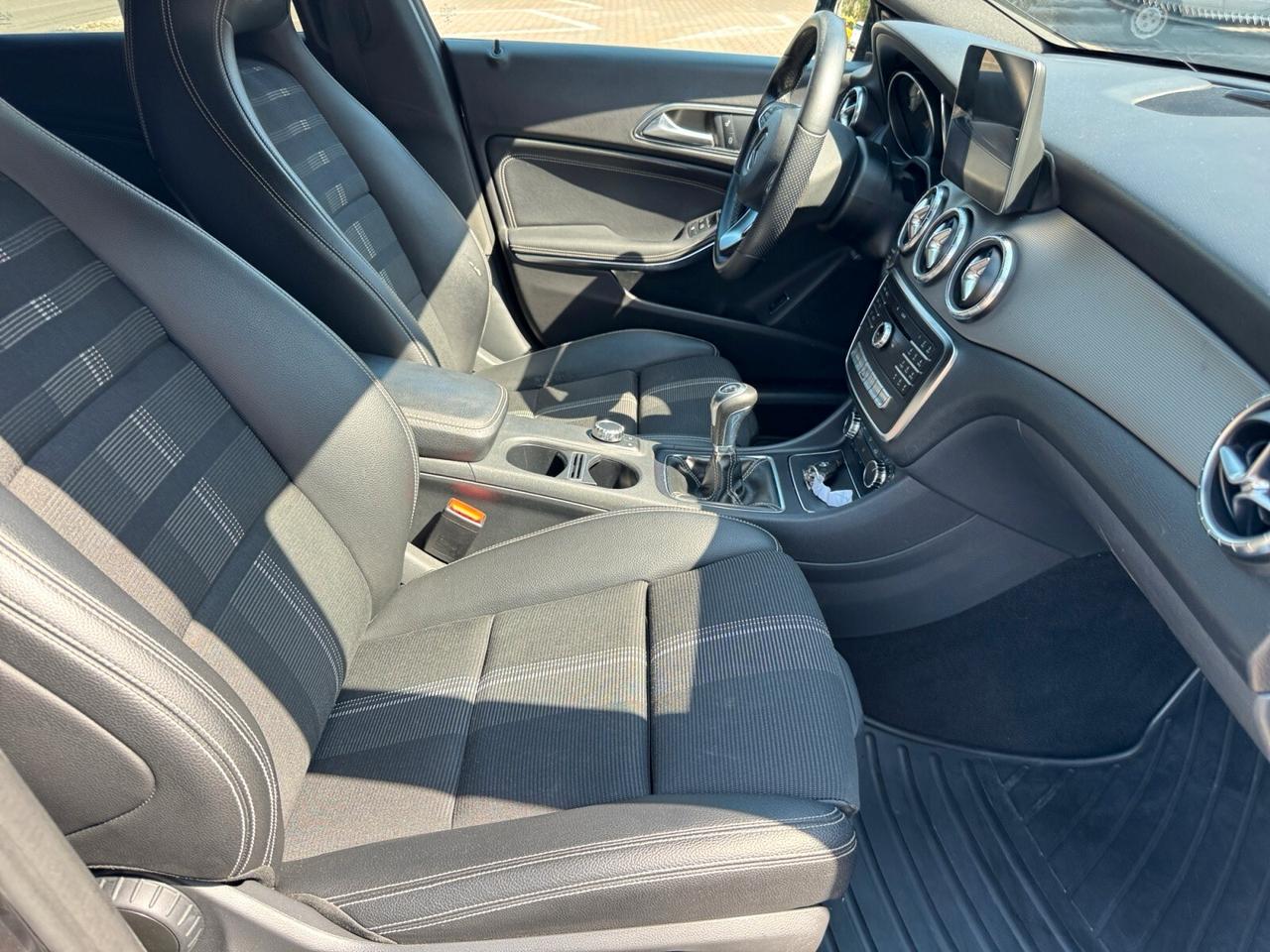 Mercedes-benz CLA 180 Shooting Brake Sport