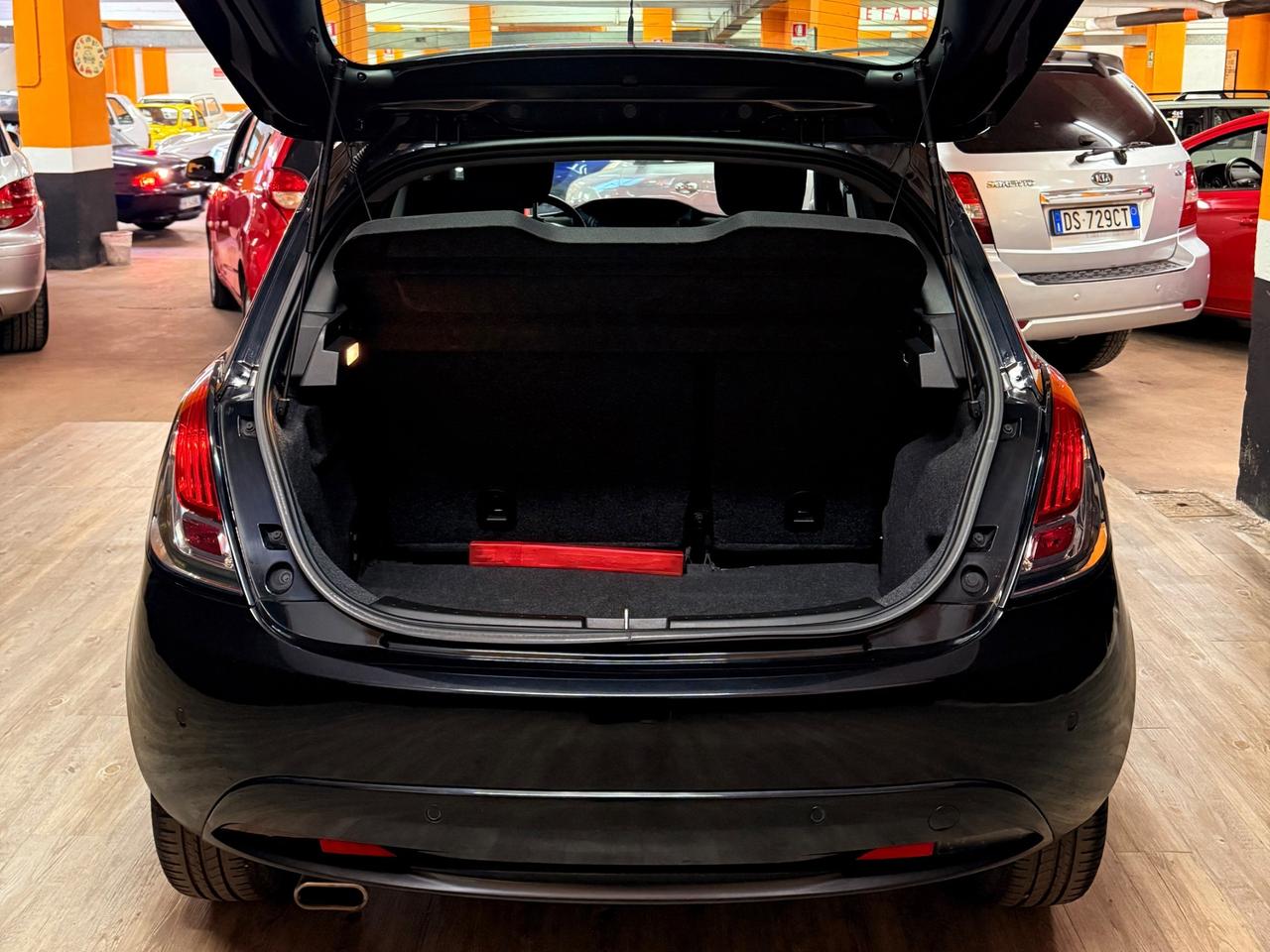 BELLISSIMA LANCIA YPSILON MTJ VERSIONE GOLD CON SOLI 50.908 KM