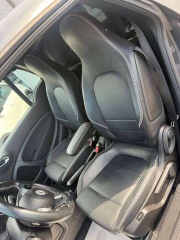 smart forTwo BRABUS Cabrio 0.9 t Xclusive 109cv twinamic