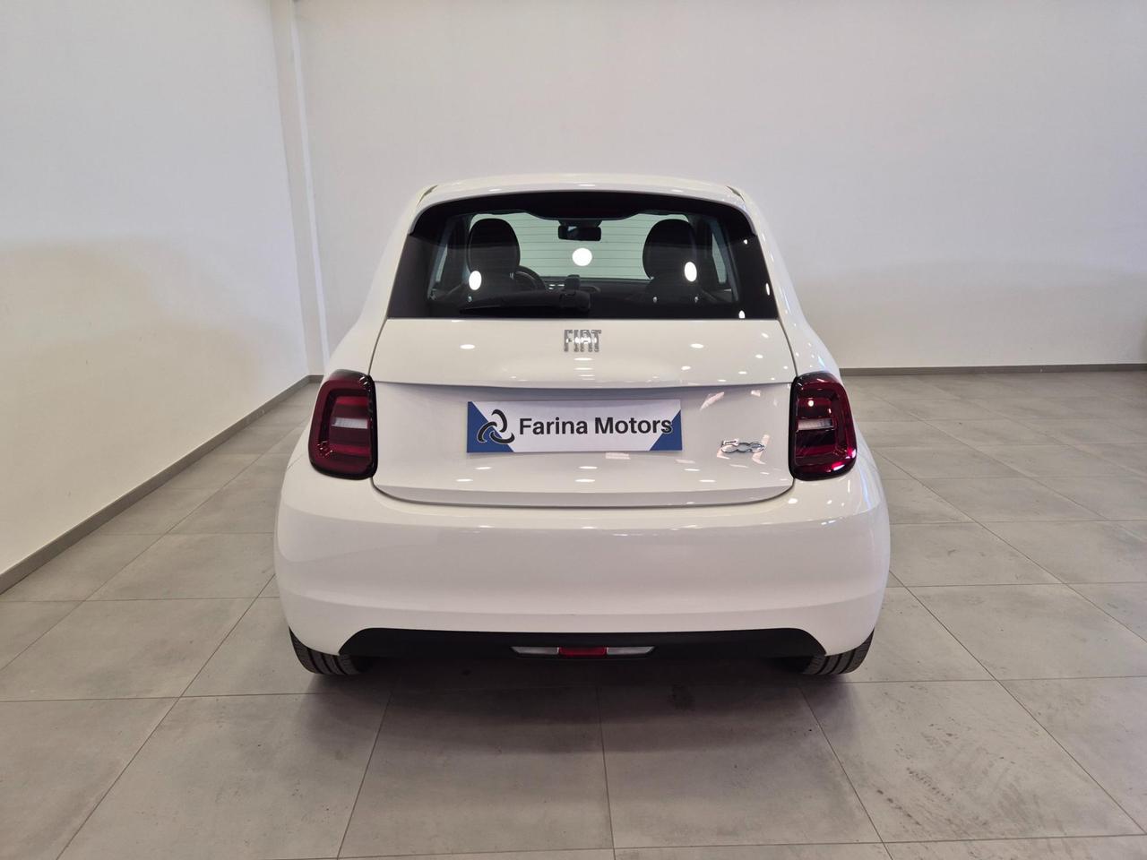 FIAT 500e 23,8 kWh Action IN PROMO