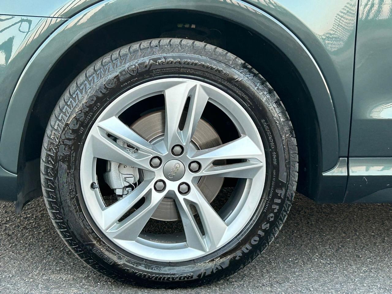 Audi Q3 2.0 TDI 150 CV quattro S tronic line Edition