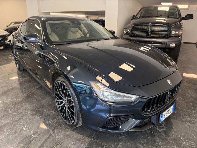 MASERATI Ghibli 330 CV MHEV GT