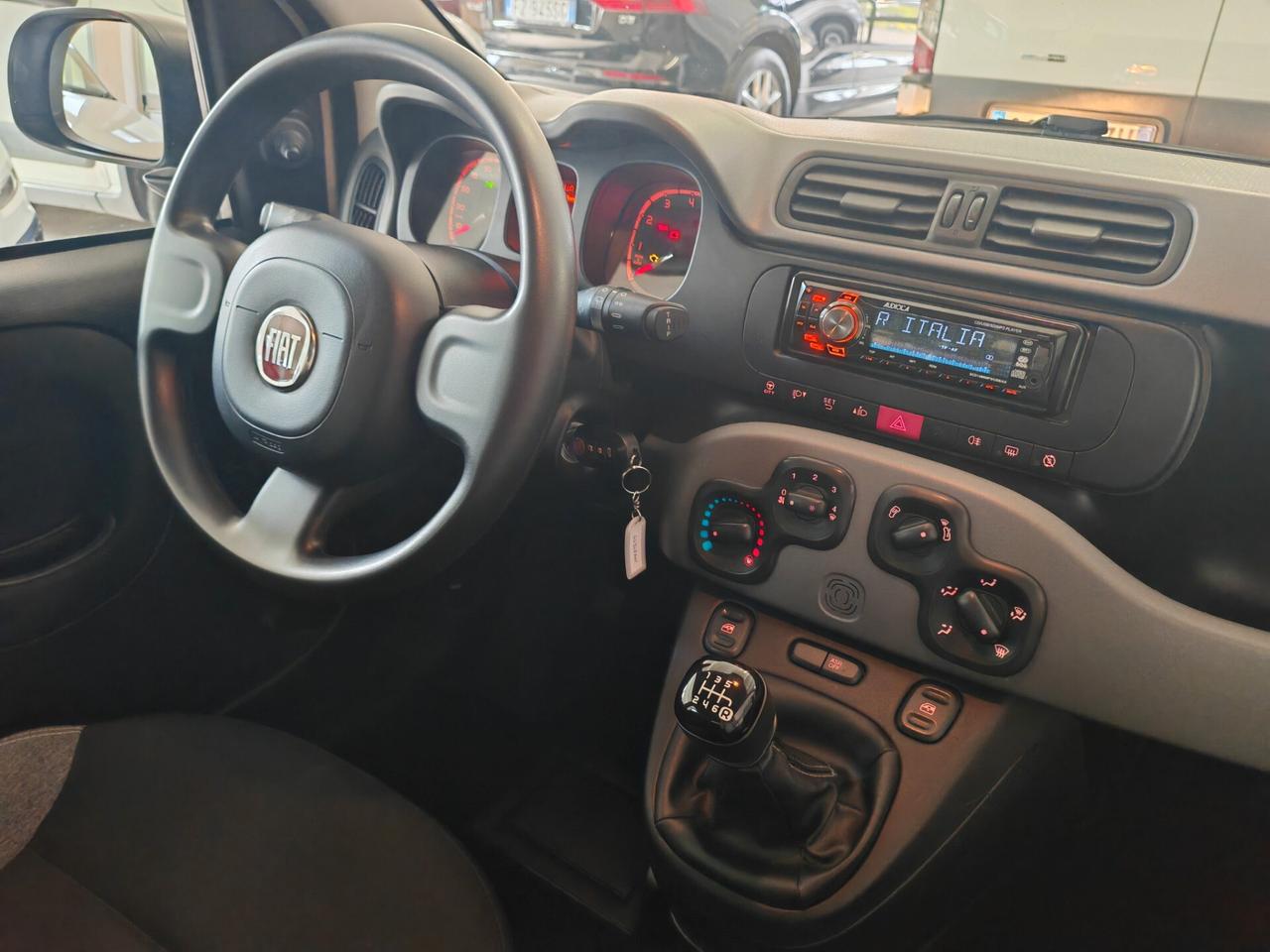 Fiat Panda AUTOCARRO N1 4 posti Van Hybrid City Cross
