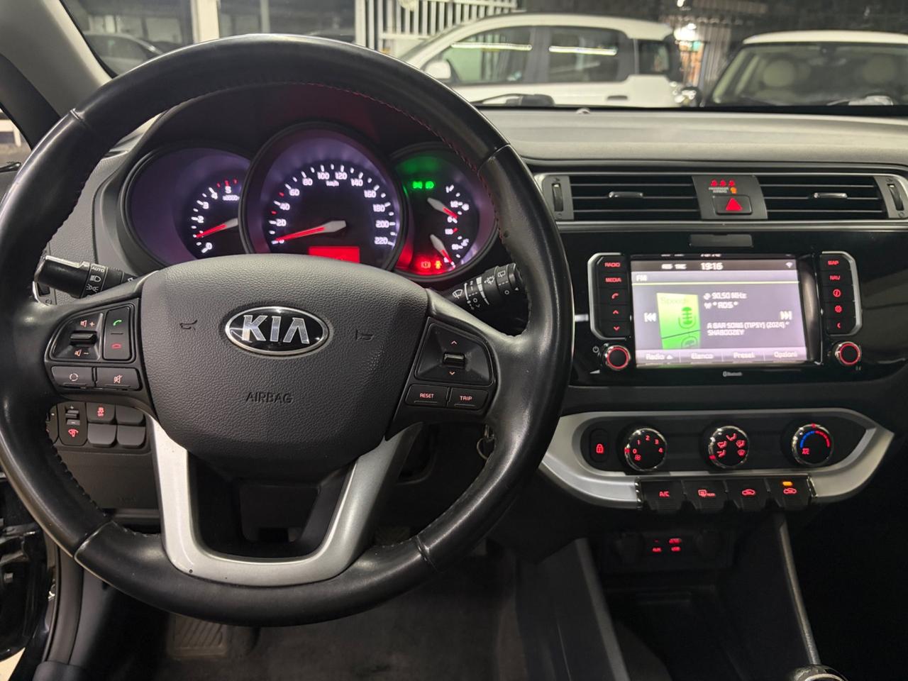Kia Rio 1.1 CRDi 5p. Cool