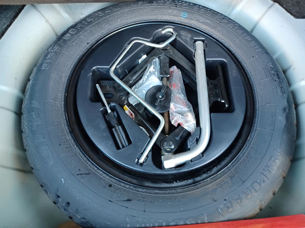 Lancia Ypsilon 1.2 5 porte Gold ANNO 2017 EURO 6