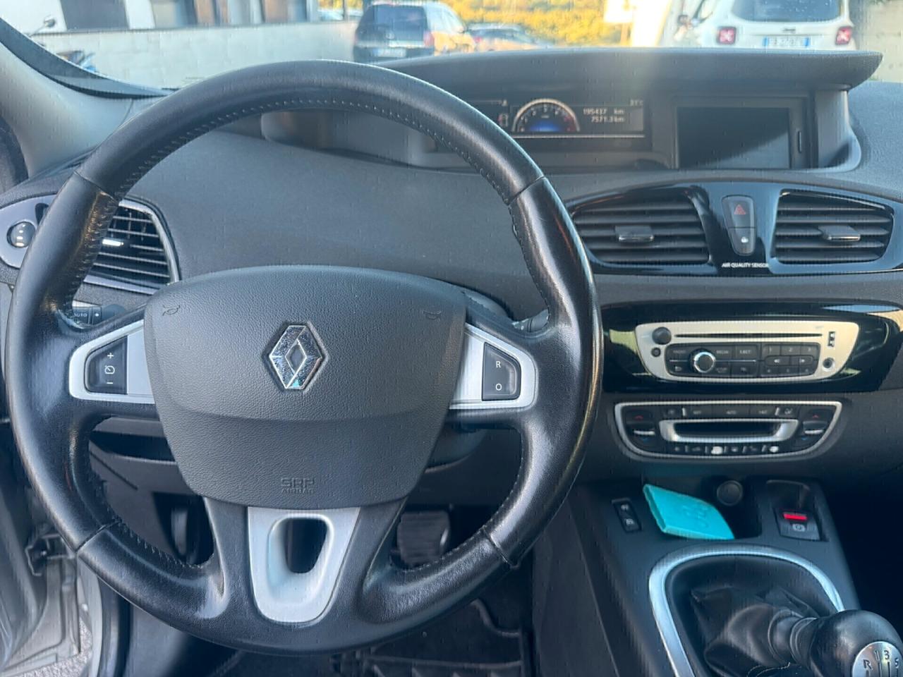 Renault Scenic XMod 1.5 dCi 110CV Wave