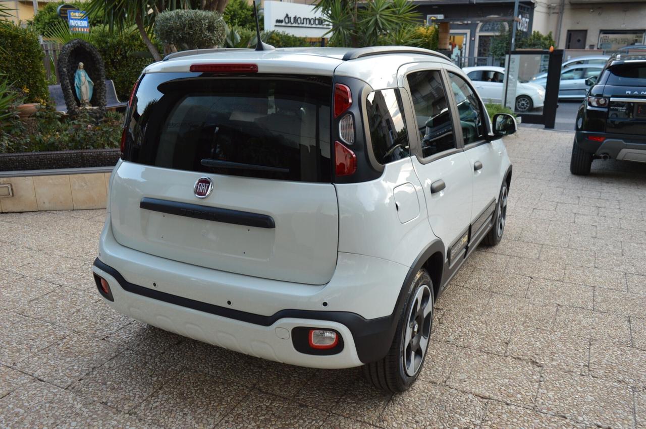 Fiat Panda 1.0 FireFly S&S Hybrid City Cross