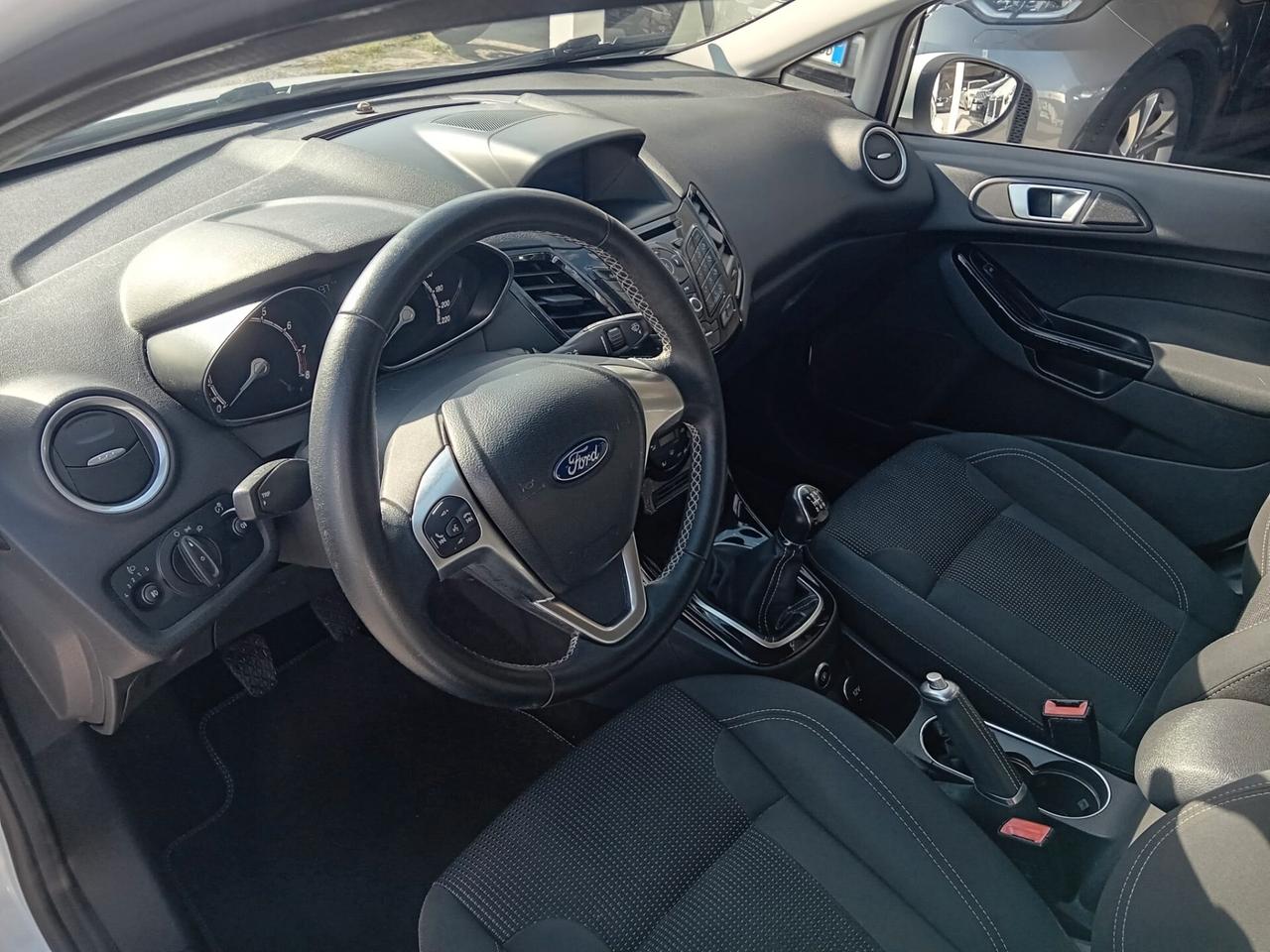 Ford Fiesta 1.4 5 porte Bz.- GPL