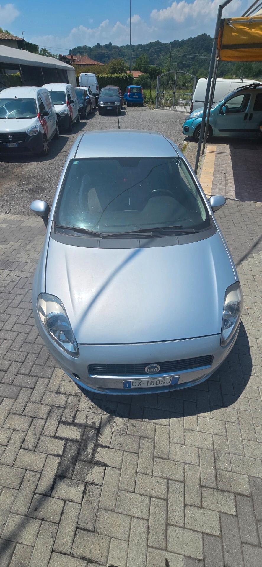 Fiat Grande Punto 1.3 MJT 75 CV 3 porte Dynamic
