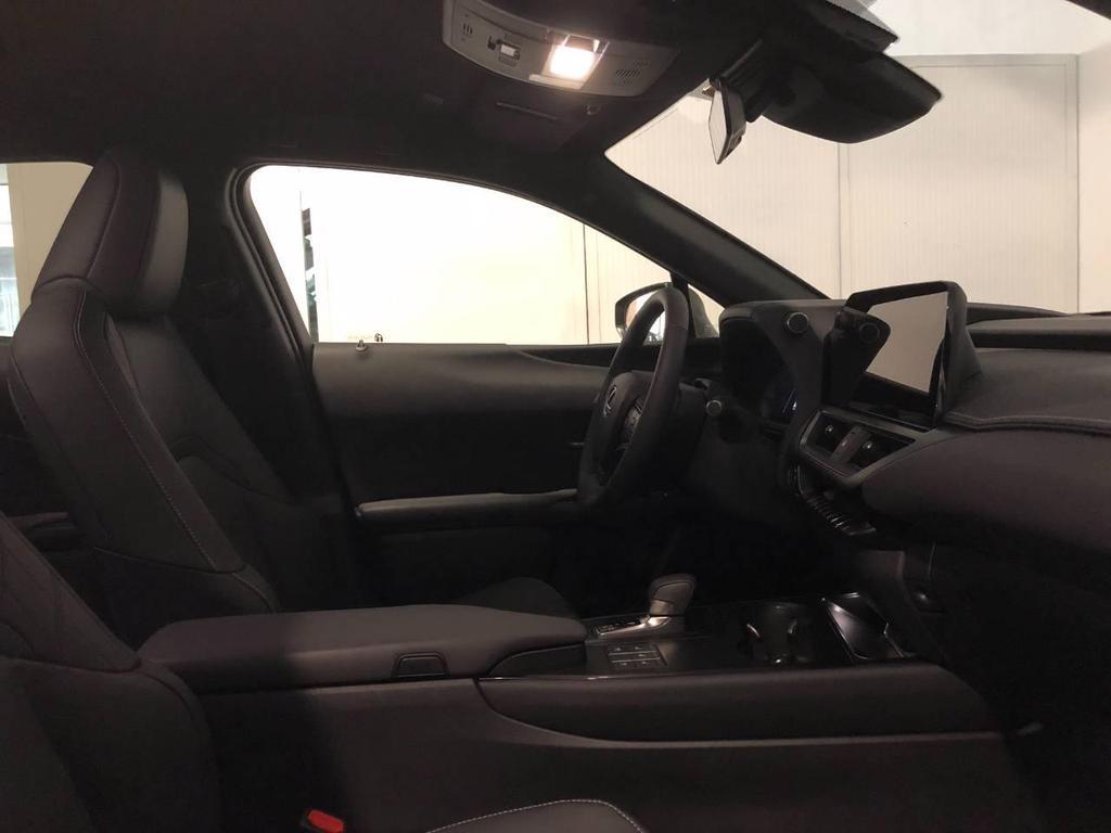 Lexus UX 300 2.0 Premium Hybrid Luxury 4WD Power Split Device