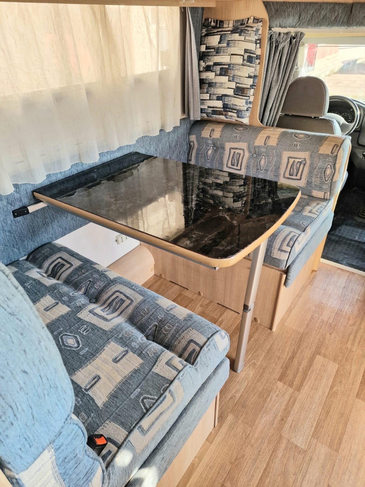 Rimor sailor semi integrale del 2006 in saldo 840