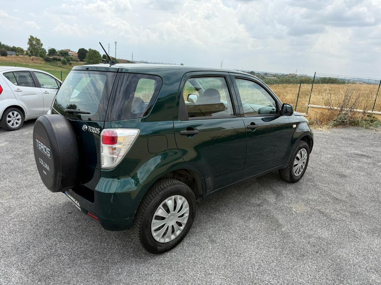 Daihatsu Terios 1.5 4WD B You Five Dolomite
